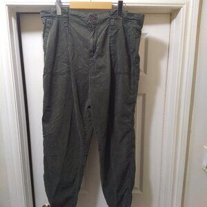 💲1⃣▶▶Casual Green Pants Waist 36